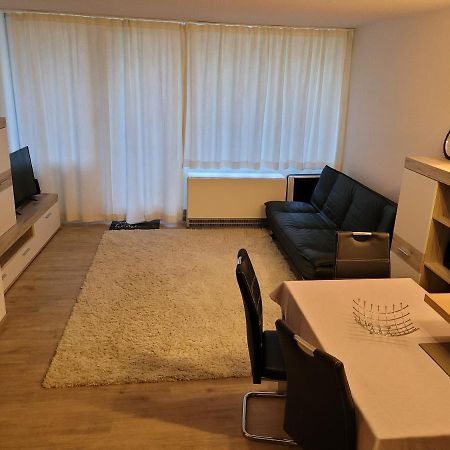 Ryan Apartament Mit Netflix 圣恩吉玛 外观 照片